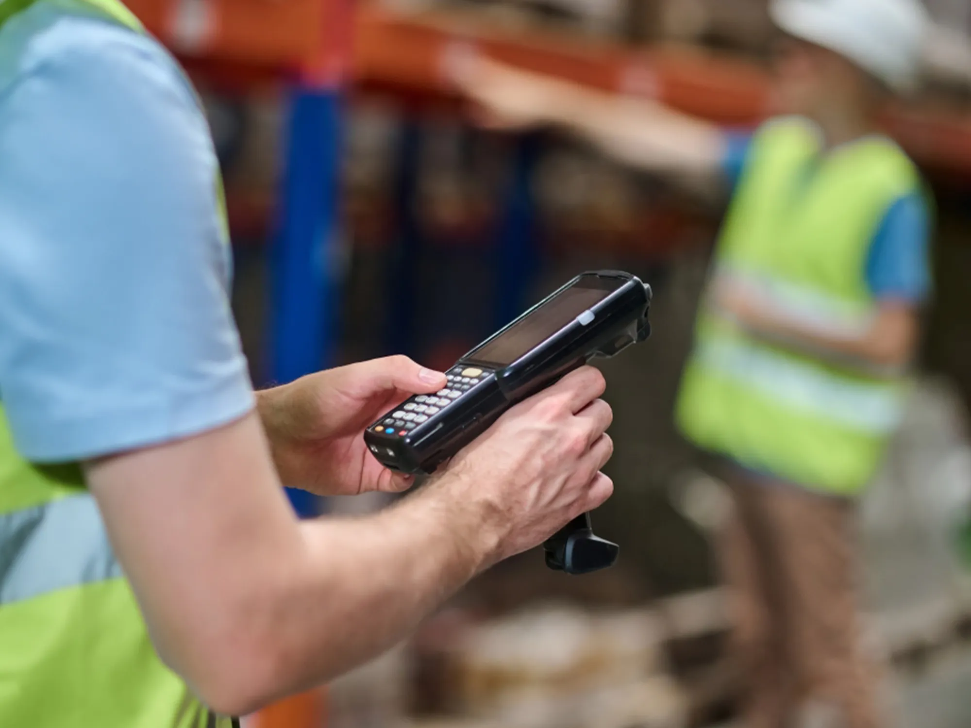 How Barcode Scanning Reduces Inventory Errors in Trading Companies