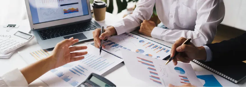 How to Track Employee Document Expiry Dates in the UAE: A Step by Step Guide