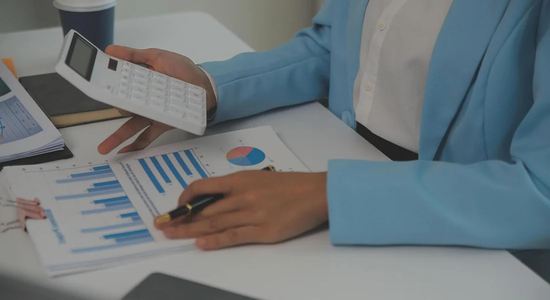 A Guide to AI in Accounting and Finance: Key Benefits & Challenges