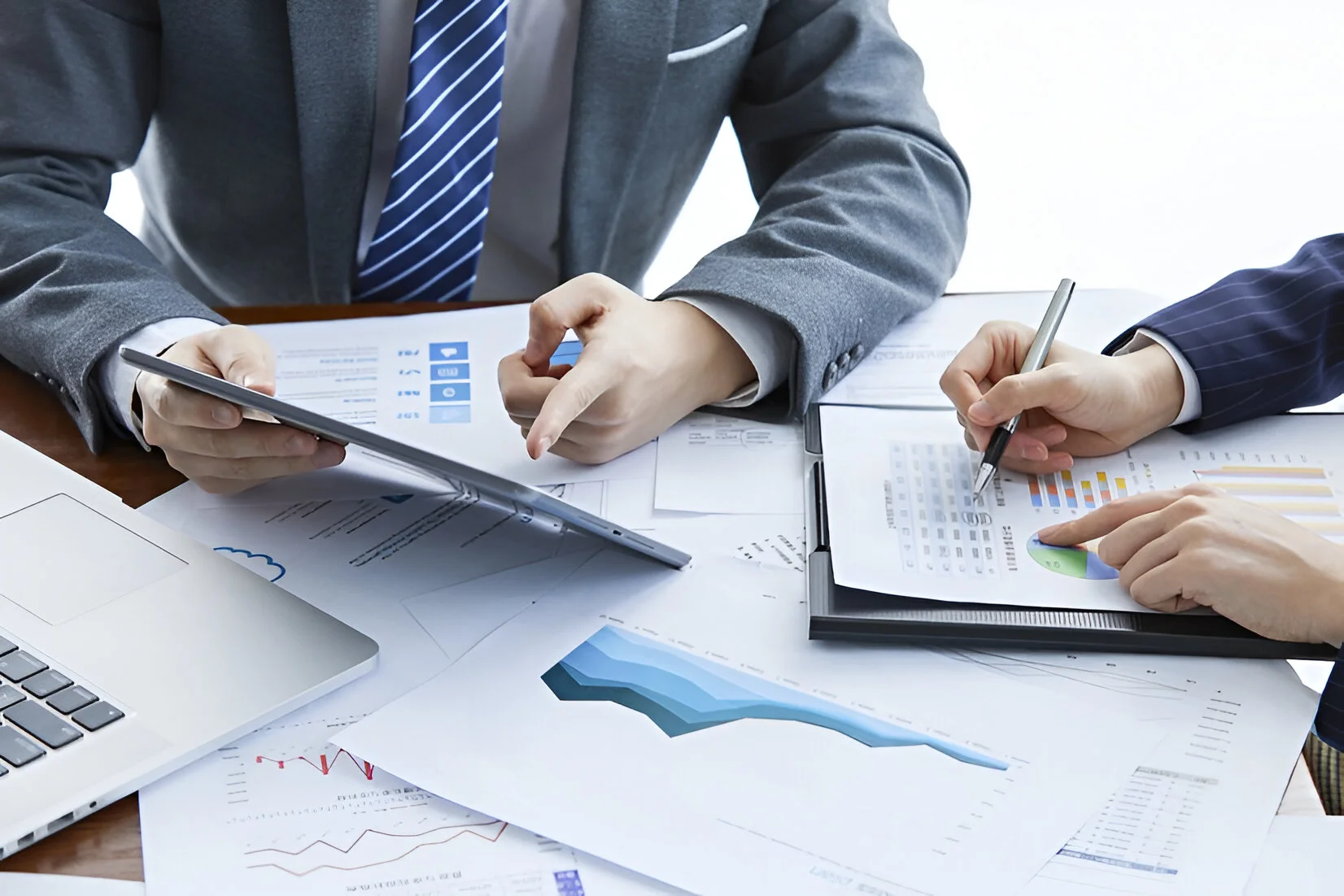 All About Ultimate Beneficial Ownership (UBO) & Its Role in Accounting