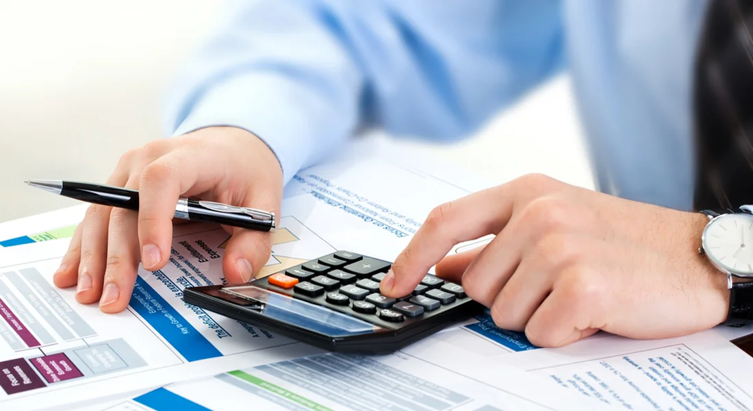 How to Create a Retention Invoice Template A Complete